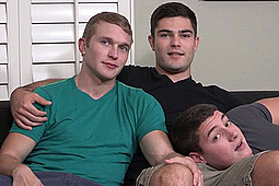 Forrest, Pete, Tanner in Double-Penetration on SeanCody by 